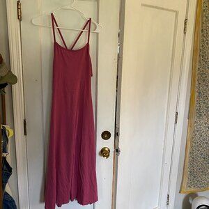 Pact Organic Fit and Flare Dress (size Medium)